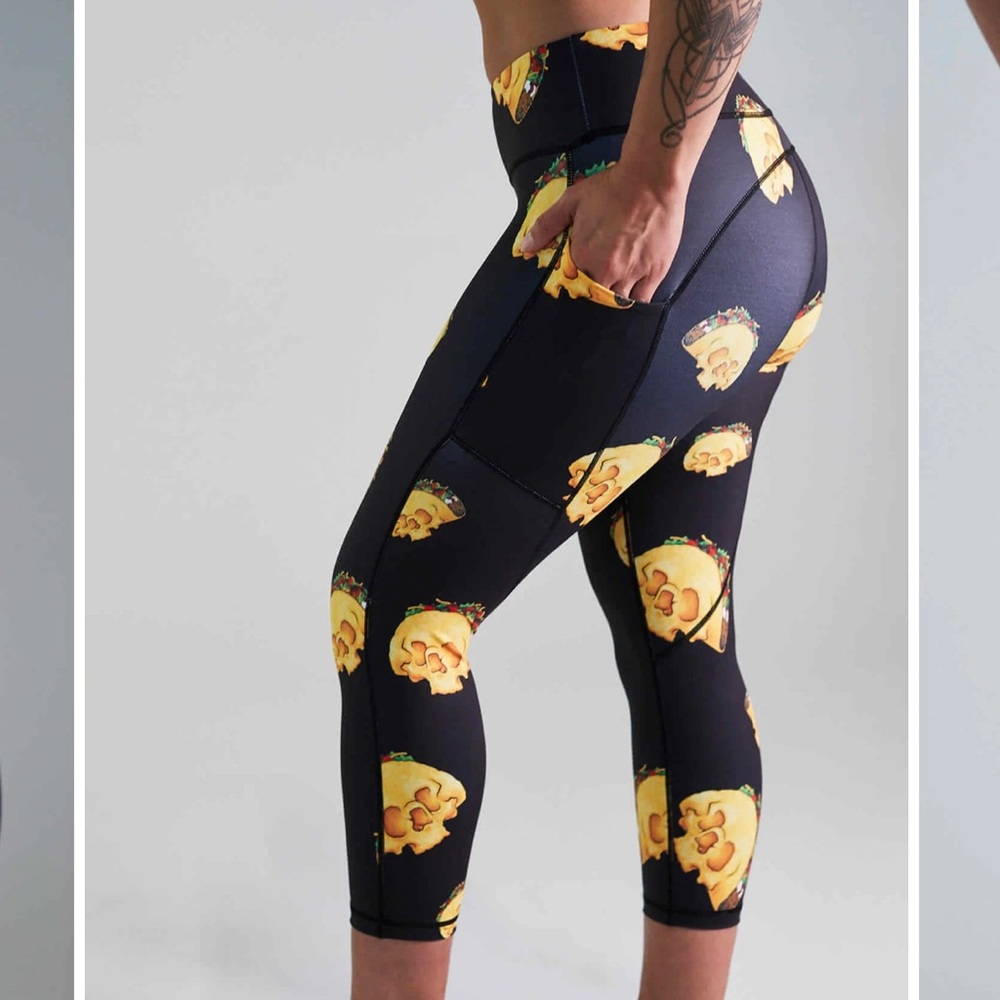 Skull Taco FeedMe FightMe Cropped Leggings